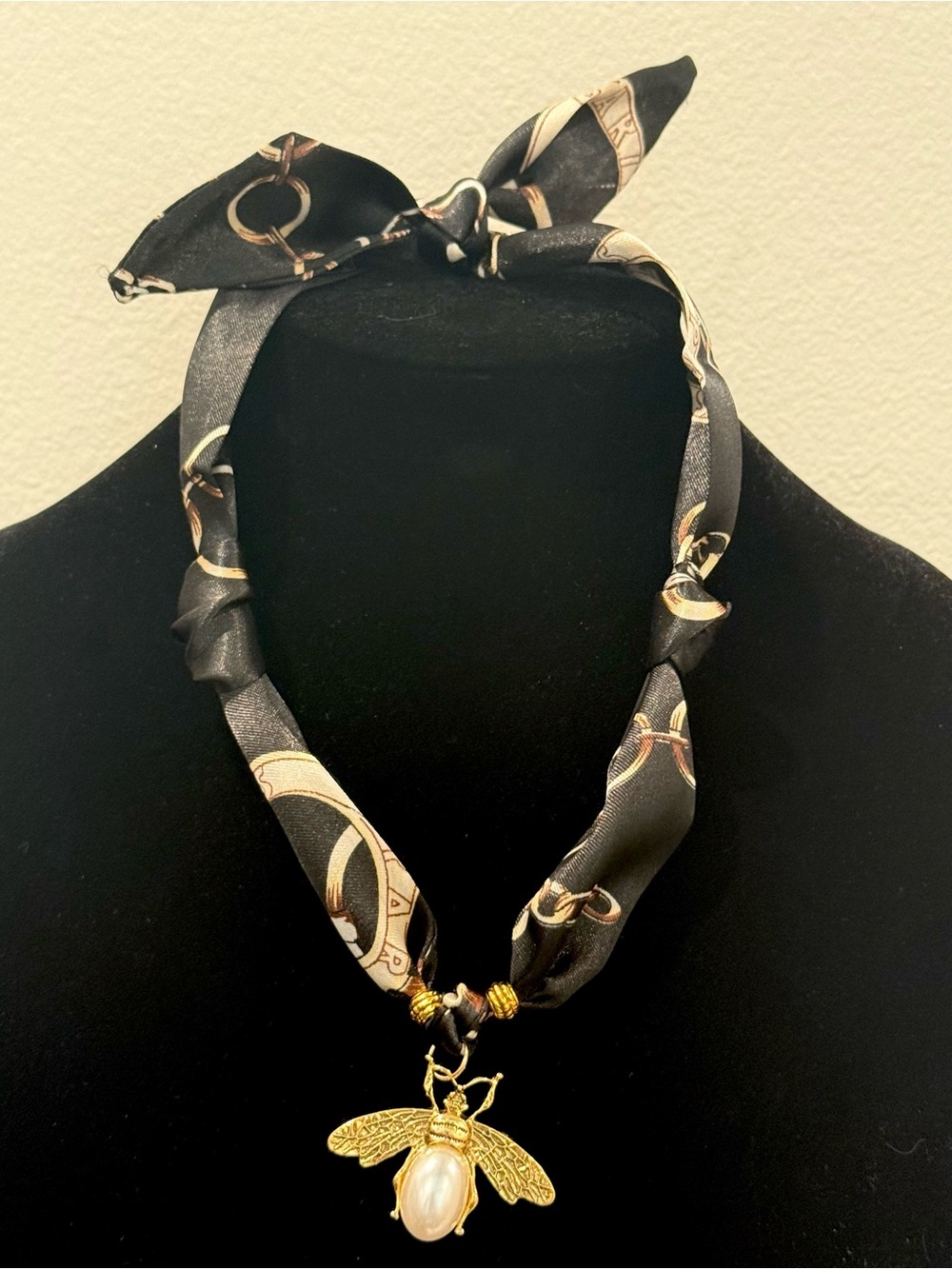 Silk scarf Necklace w/ bee pendant